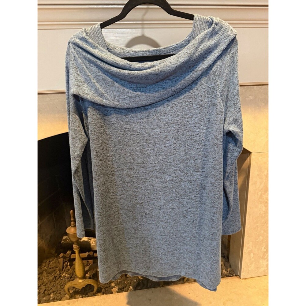 Zenergy By Chico’s Blue Solid Cowl Neck Long Sleeve Stretch top Size large (2)